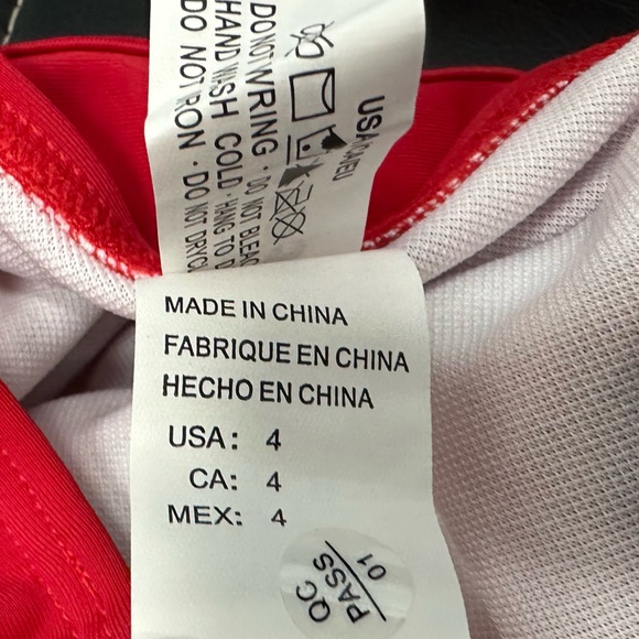 Red Swim Set - Picture 5 of 10